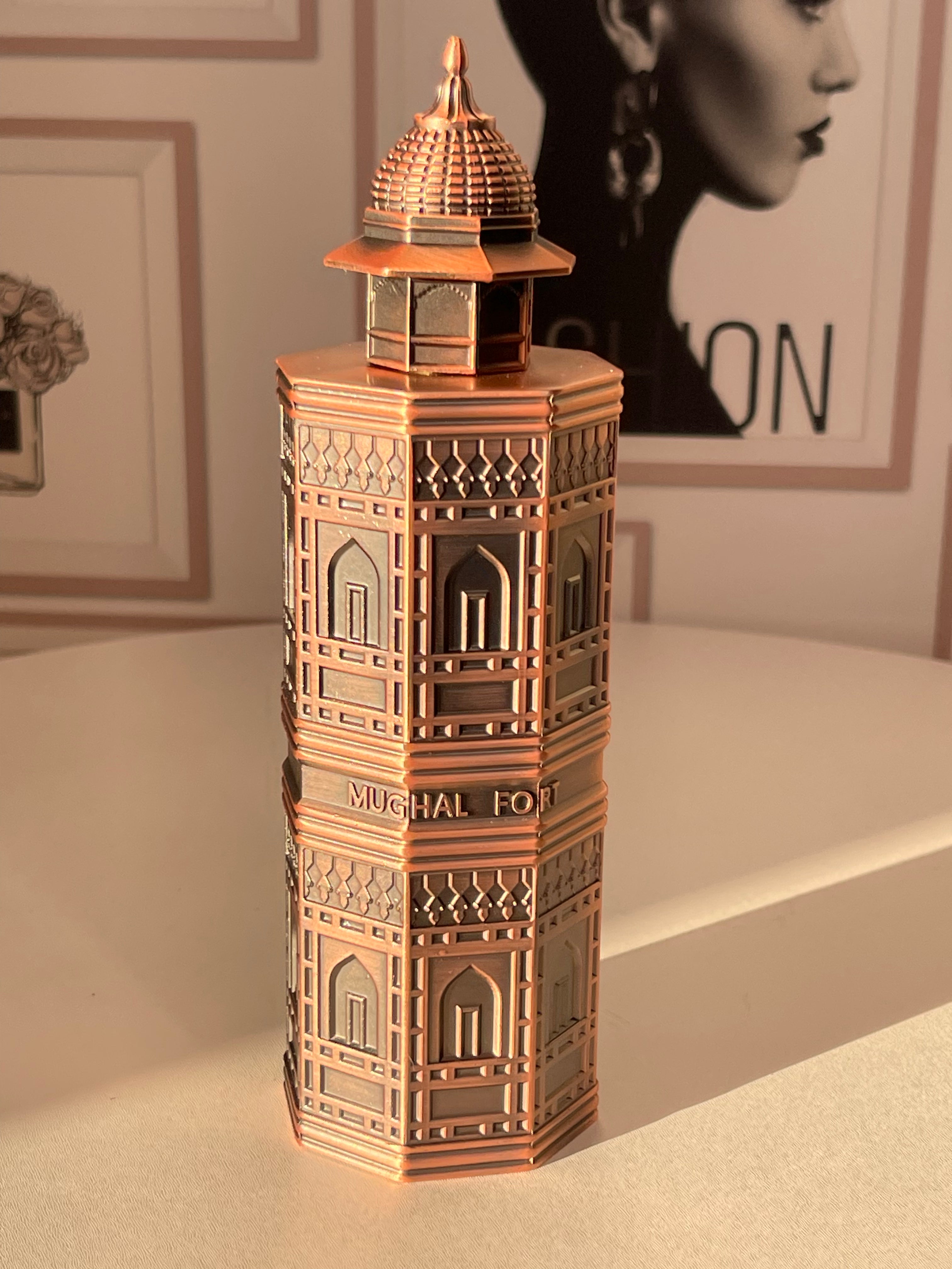 Niche Emarati Mughal Fort edp 100ml by Lattafa