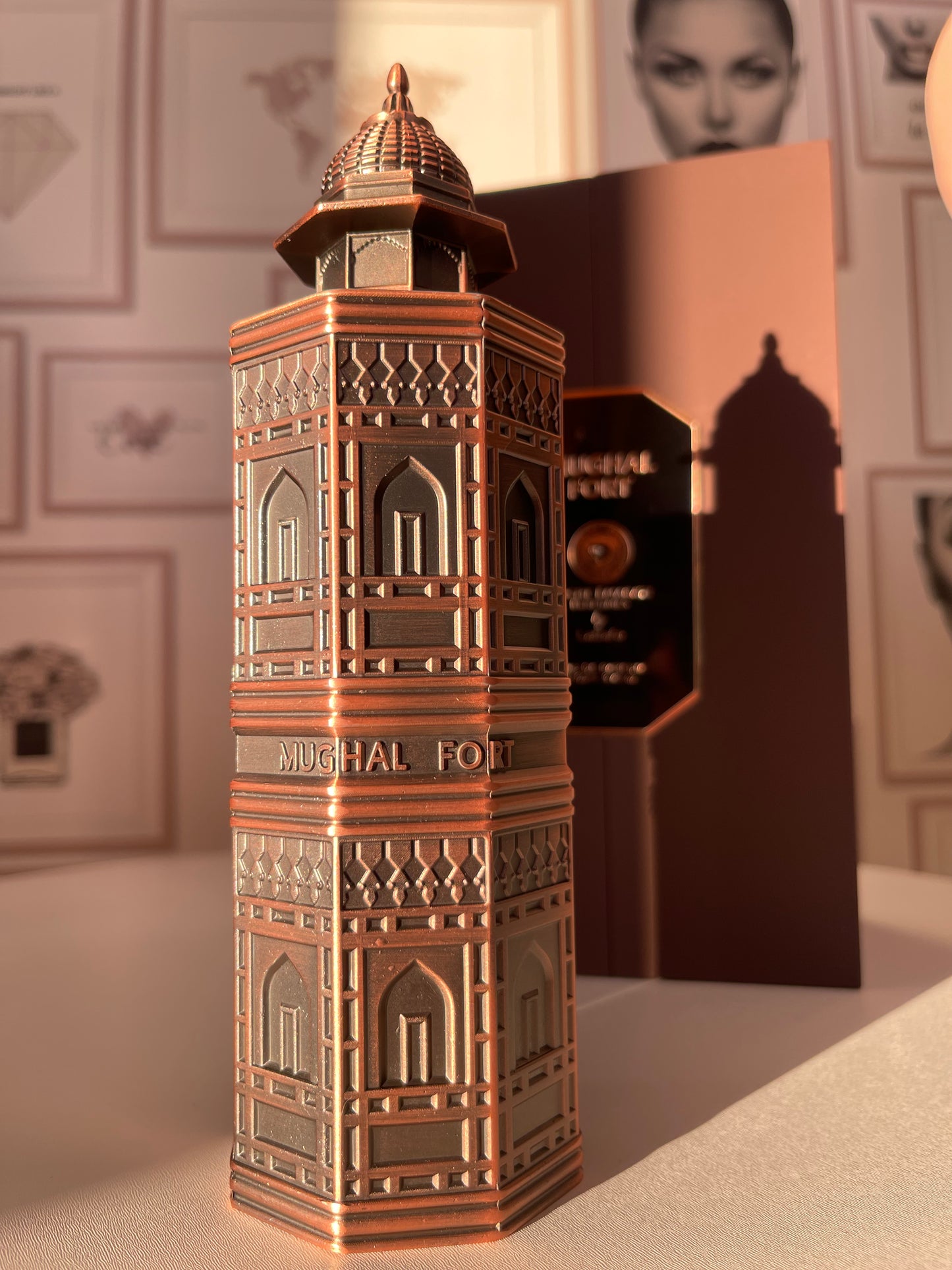 Niche Emarati Mughal Fort EDP 100ml de Lattafa
