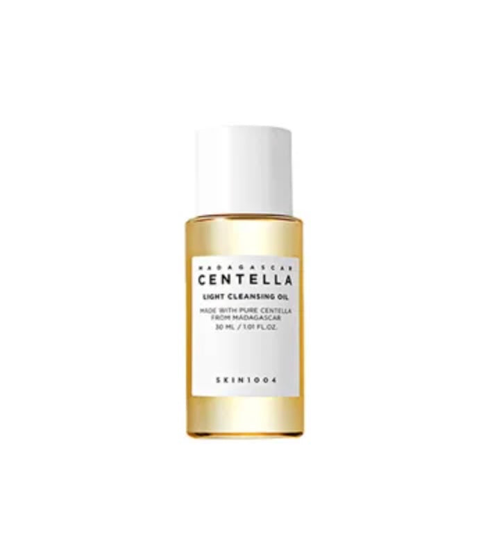 SKIN1004 Madagascar Centella Light Cleansing Oil