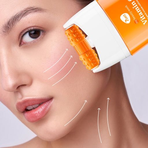 7Days Crema viso massaggiante 3D, luminosità e lifting, Vitamina C 80ml